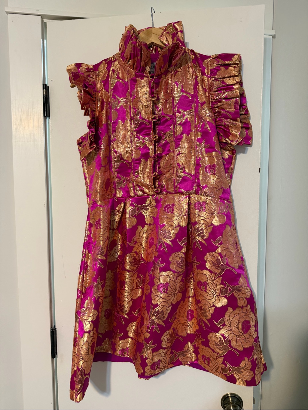 Sue Sartor Fairfield Mini | Hot Pink & Gold Brocade